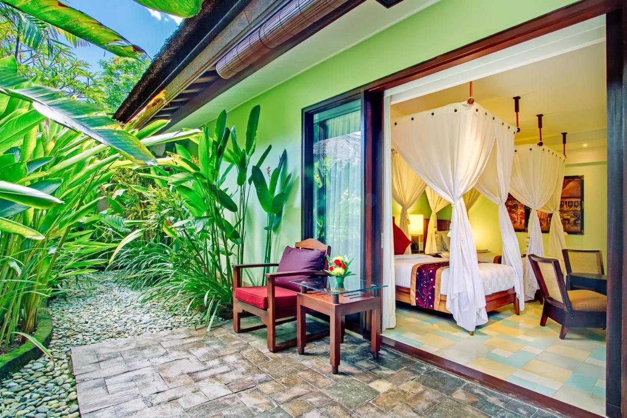 Rama And Kuta (Bali)