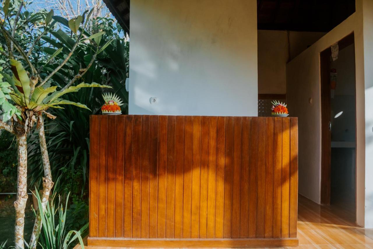 Guest house Kurnia & *