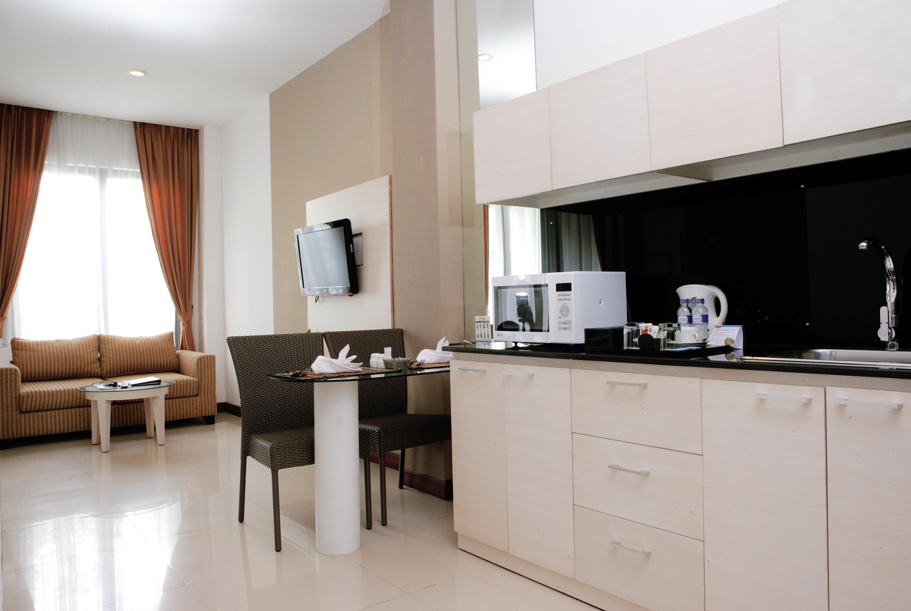 Aparthotel Umalas & 3*