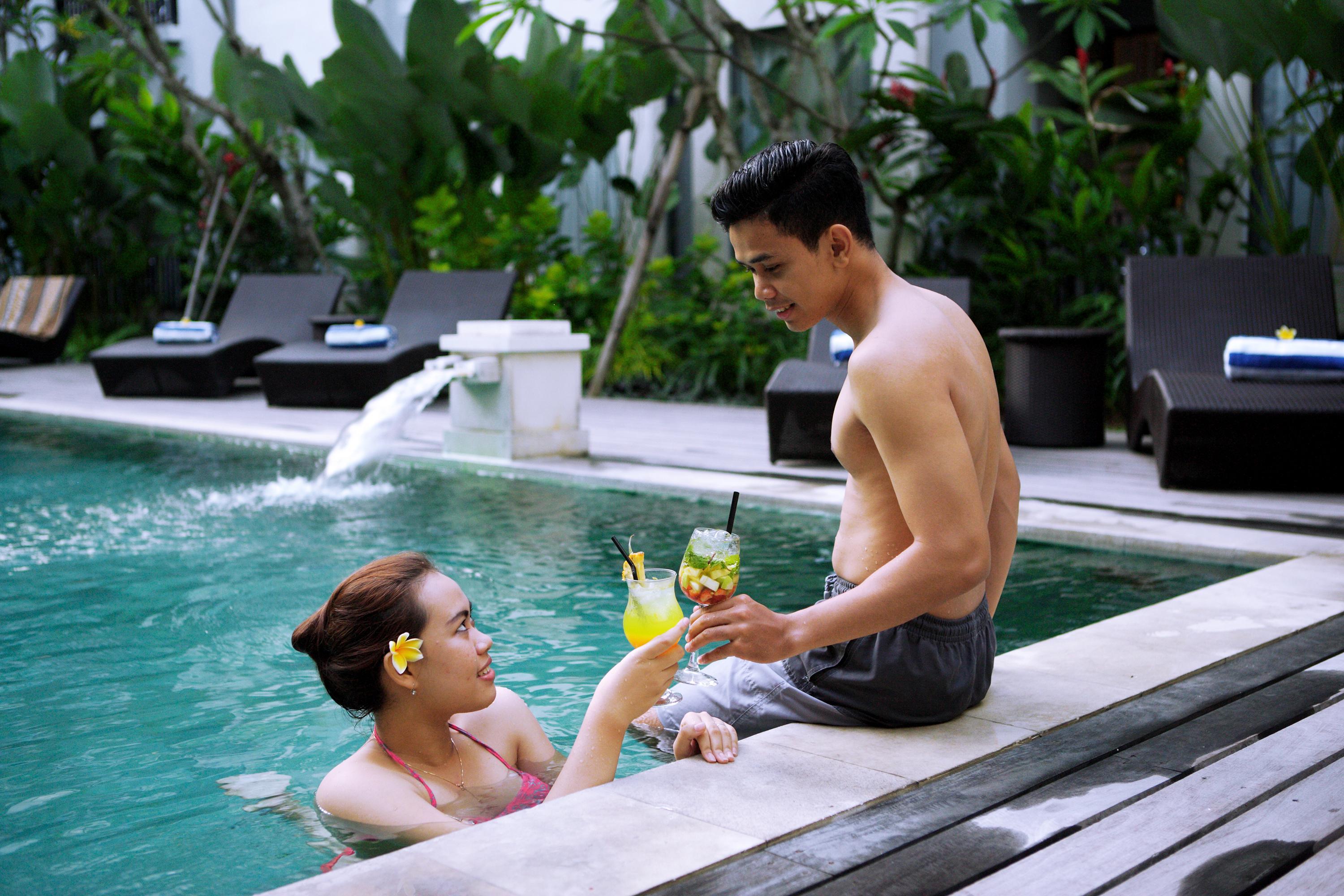 Aparthotel Umalas & 3*