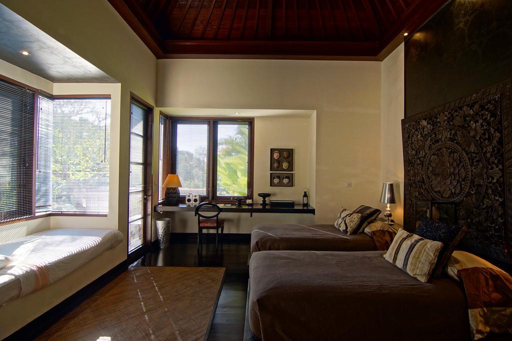Damai Lovina Hotel 4*