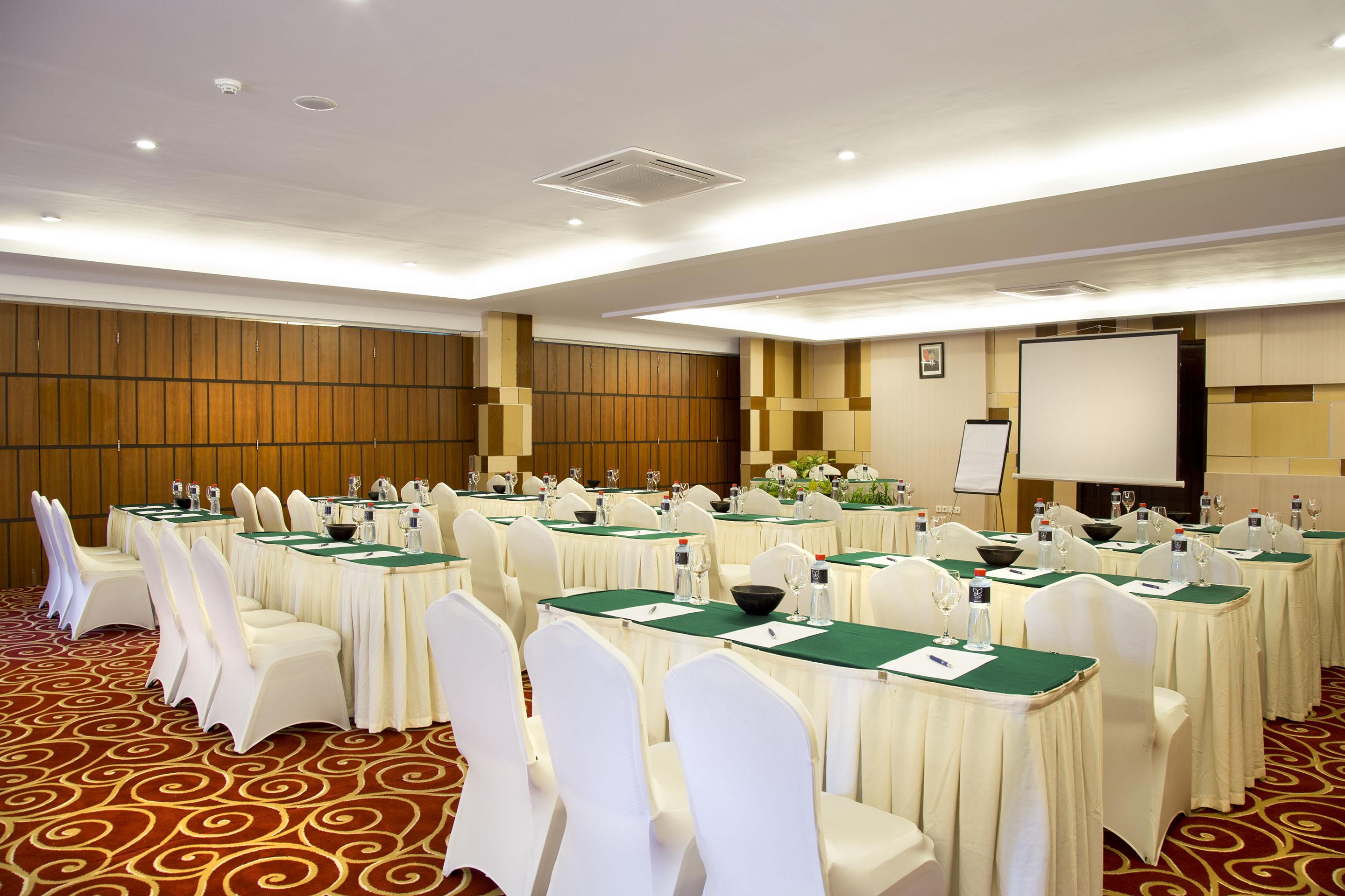 Le Grande Bali 5*