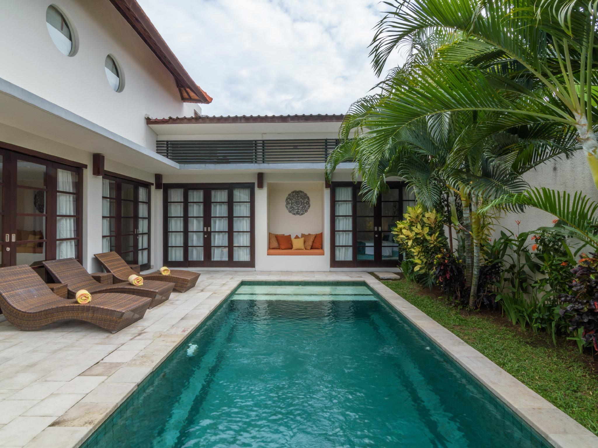 Destiny Hotel Kerobokan (Bali)