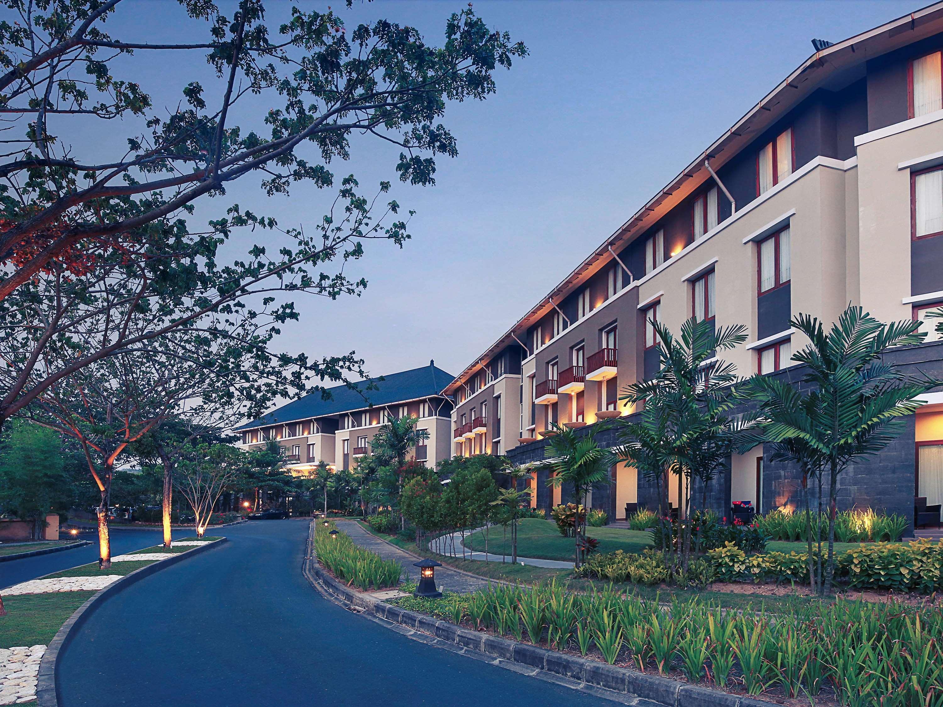 Mercure Bali Nusa Dua 4*