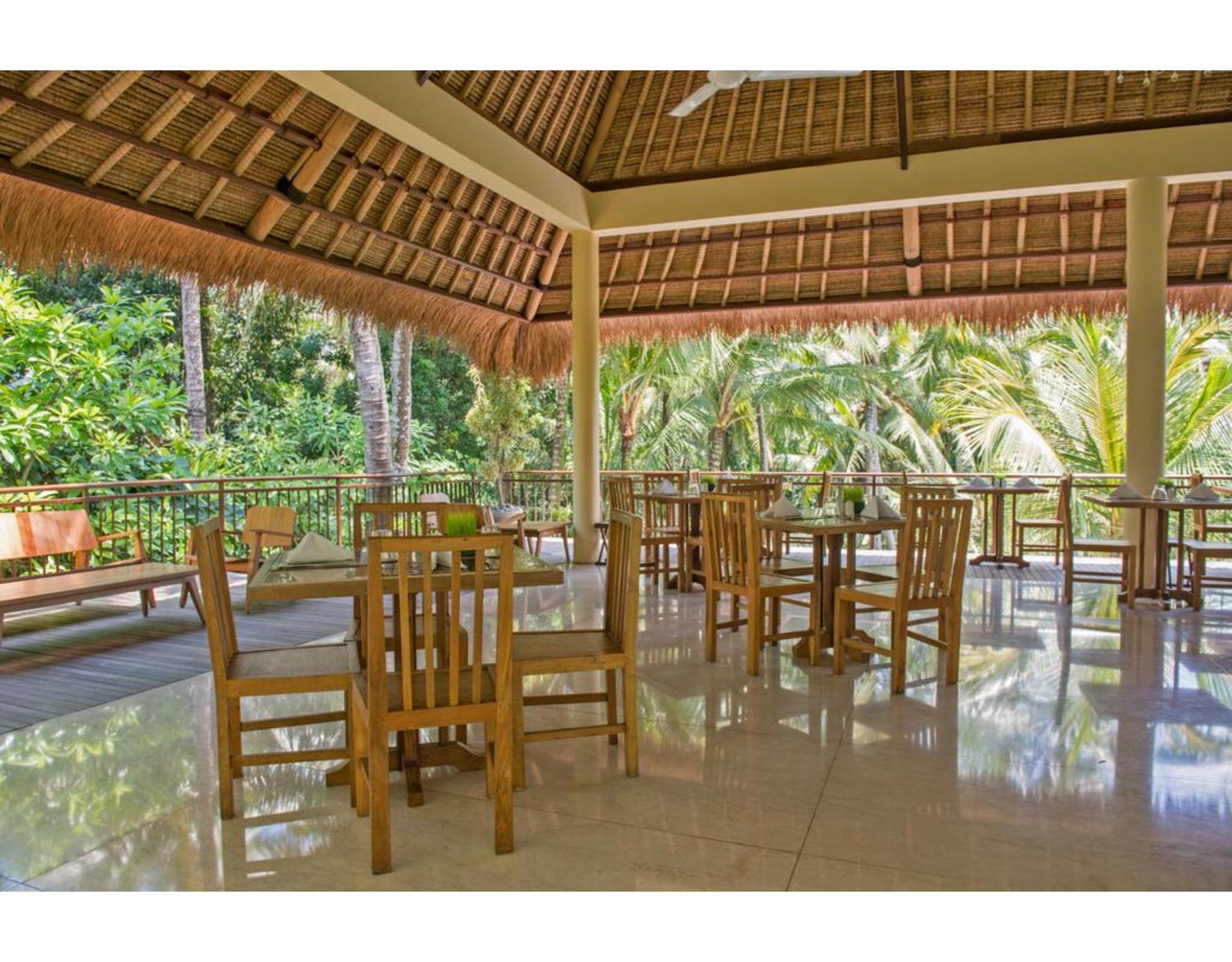 Komaneka At Rasa Sayang 4*