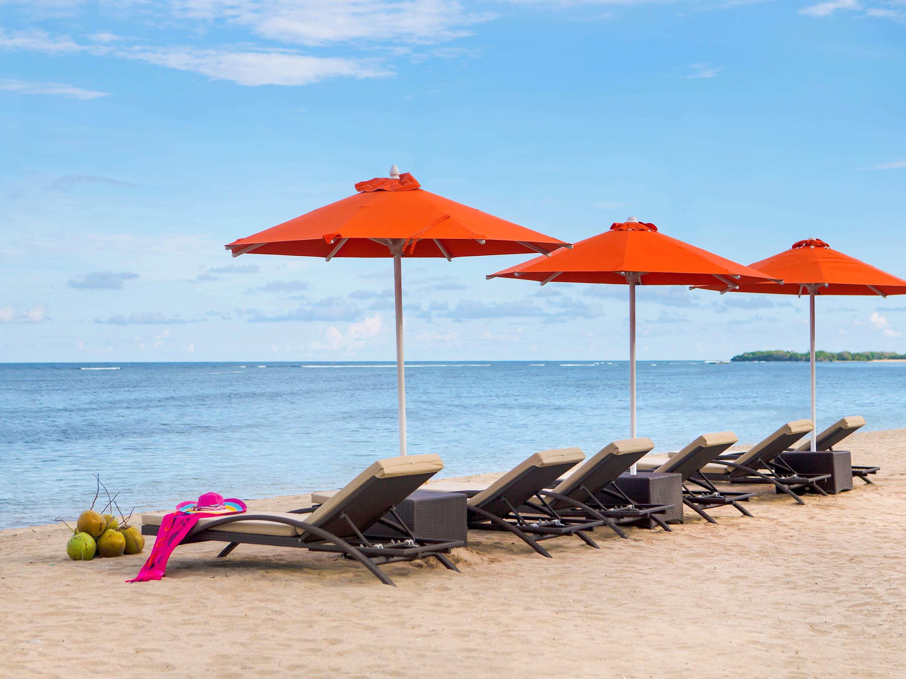 Ibis Styles Bali Benoa 4*