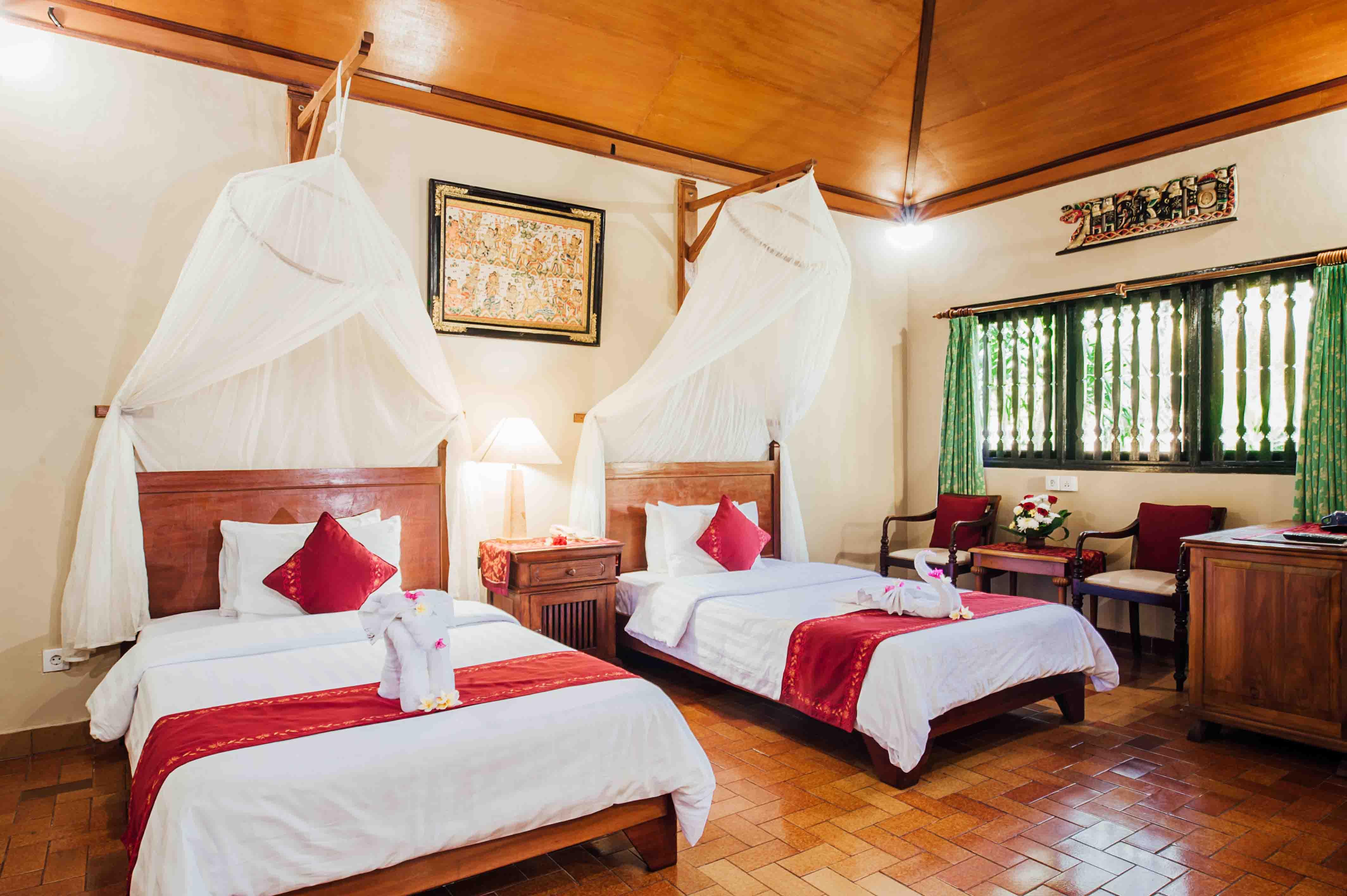 Resort Kuta Puri Bungalows, And 3*