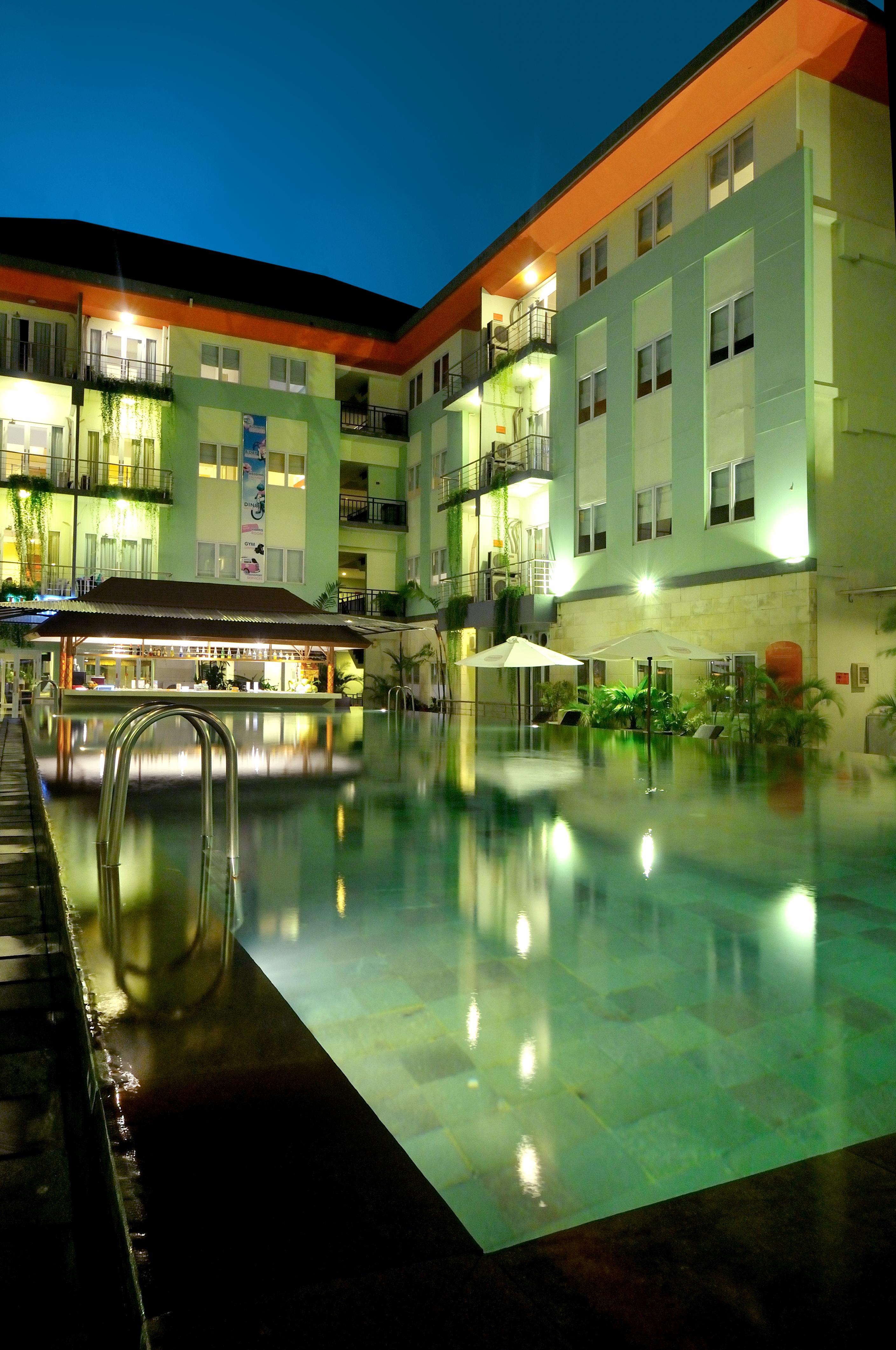 Harris & Residences Riverview Kuta, Bali Hotel