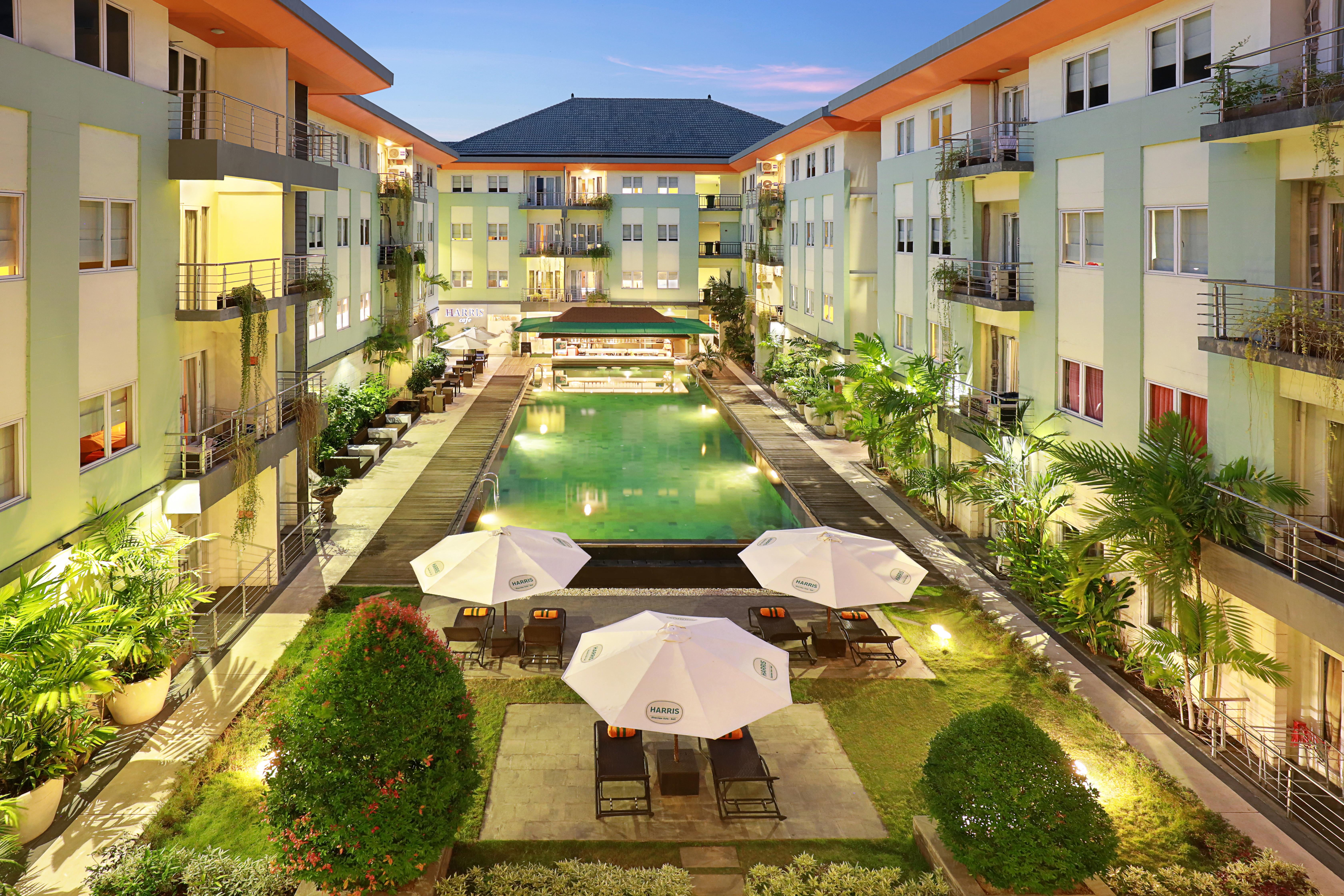 Hotel Harris & Residences Riverview Kuta, Bali 4*