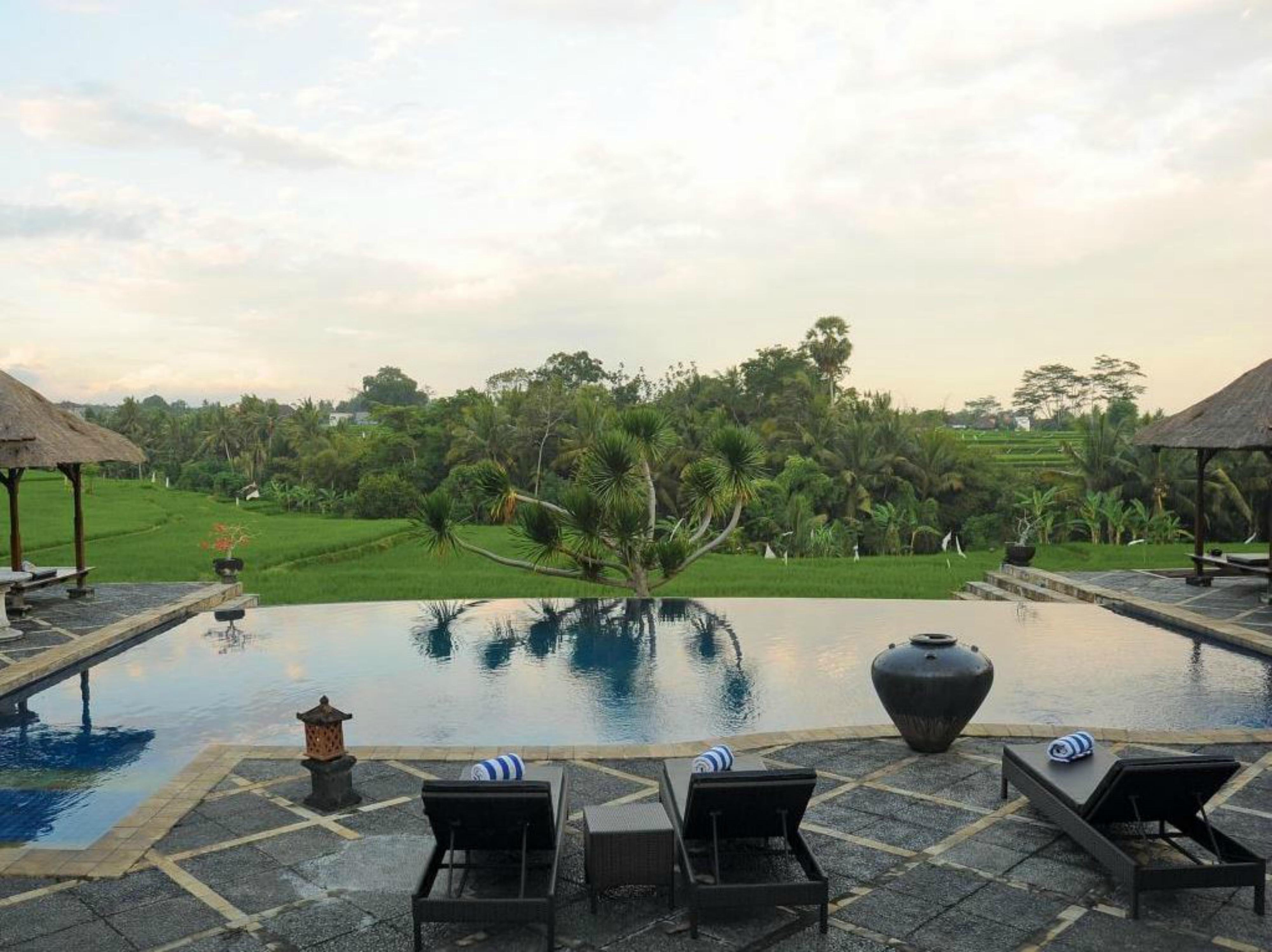 Resor Bumi 3*