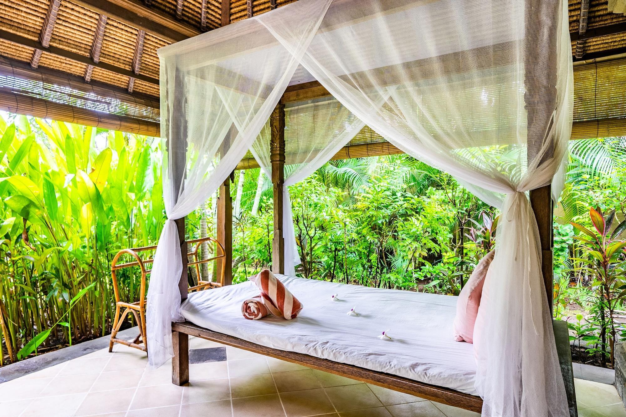 Taman Selini Wahana Holiday park