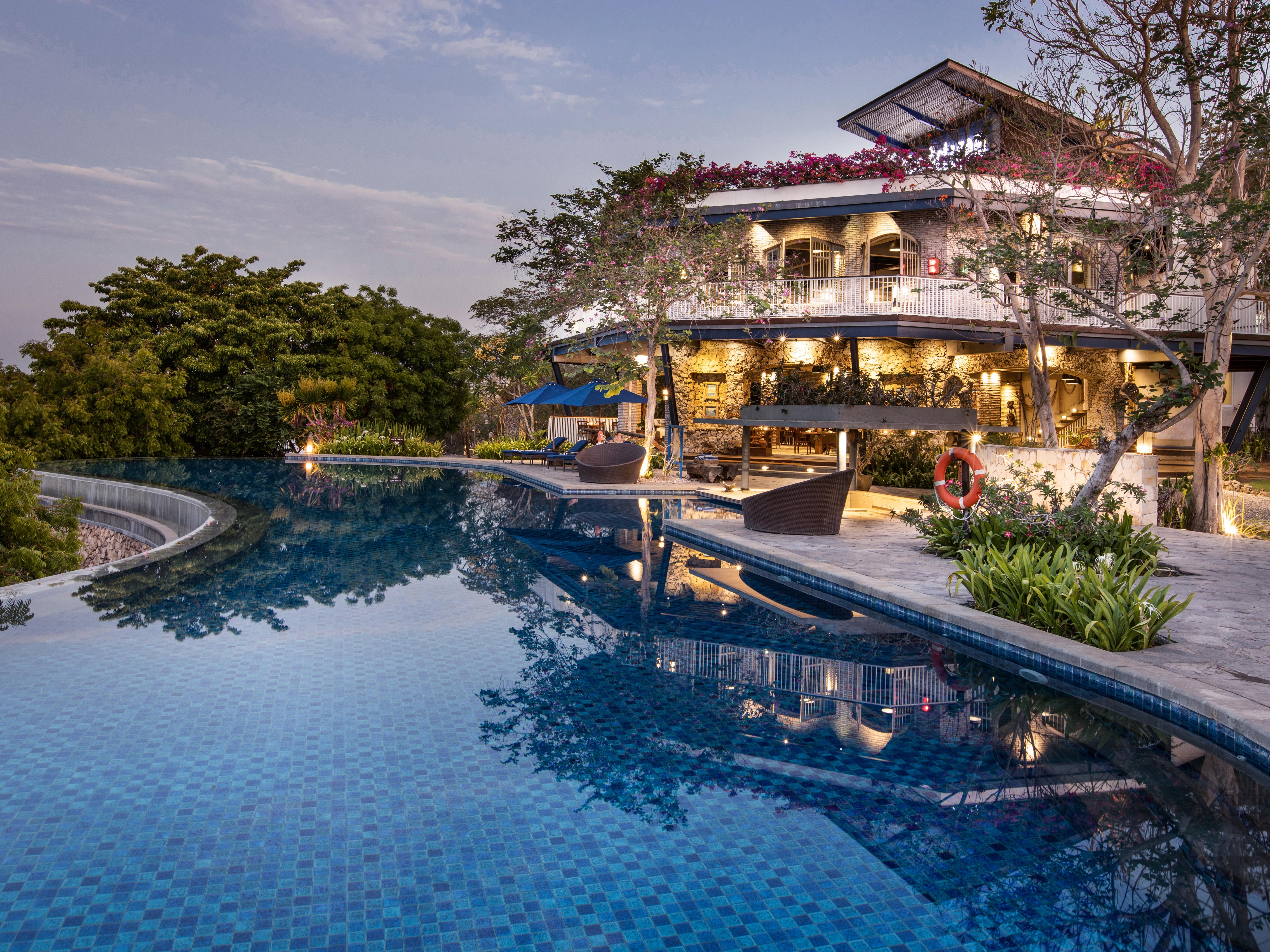 Plataran Menjangan And - Chse Certified Resort Banyuwedang
