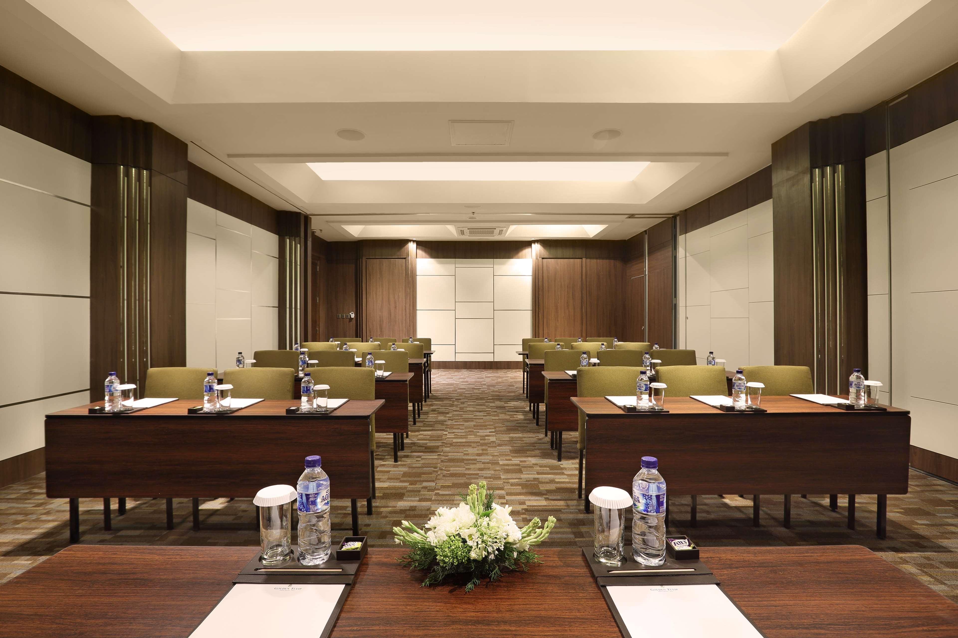 Golden Tulip Jineng Bali Hotel 4*