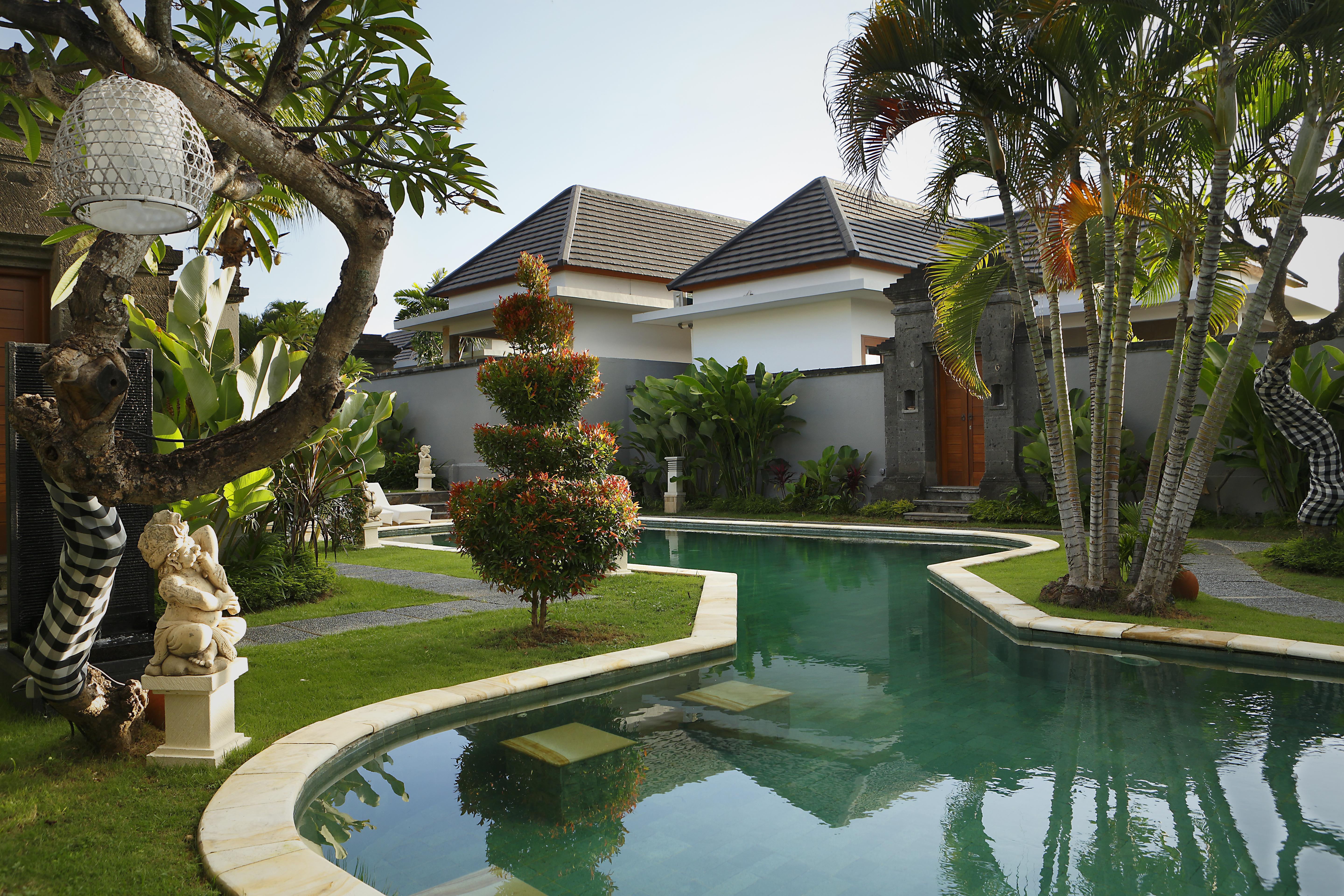 Resor Bali Nyuh Gading Luxury & 3*