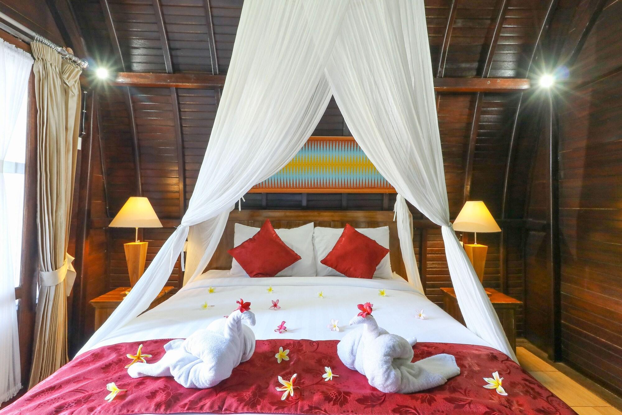 Hotra Hill Holiday park 2*