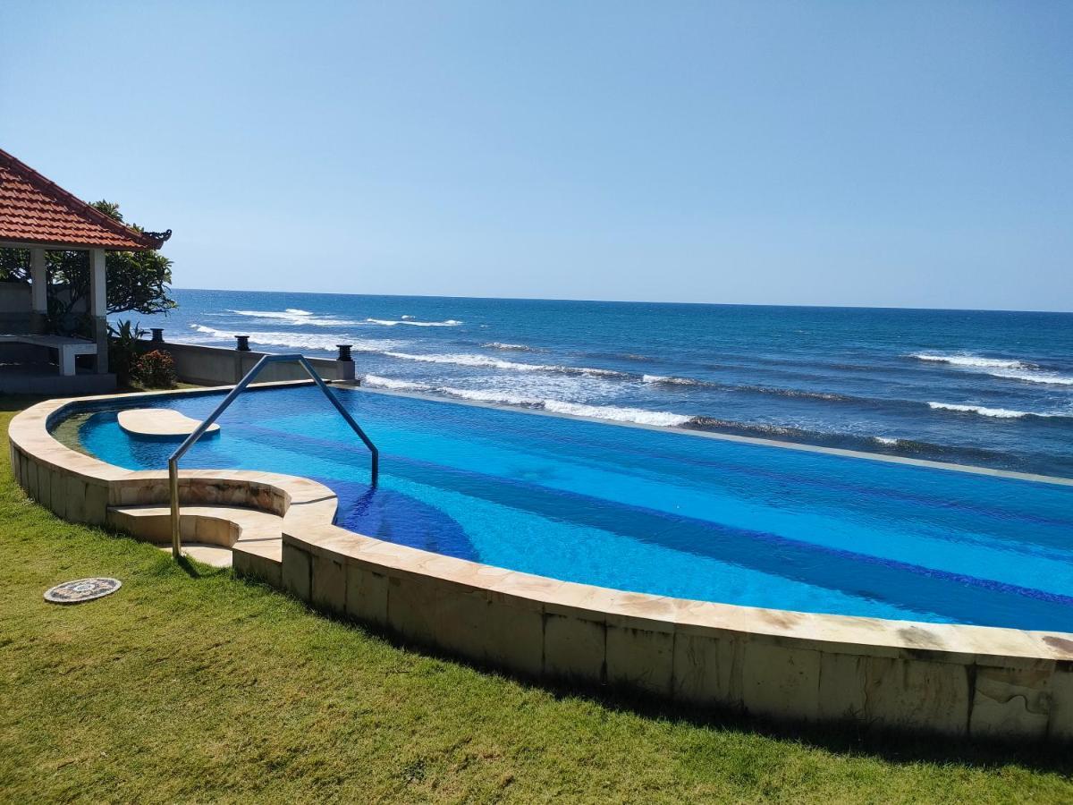 Coco Blu Villa Singaraja (Bali)