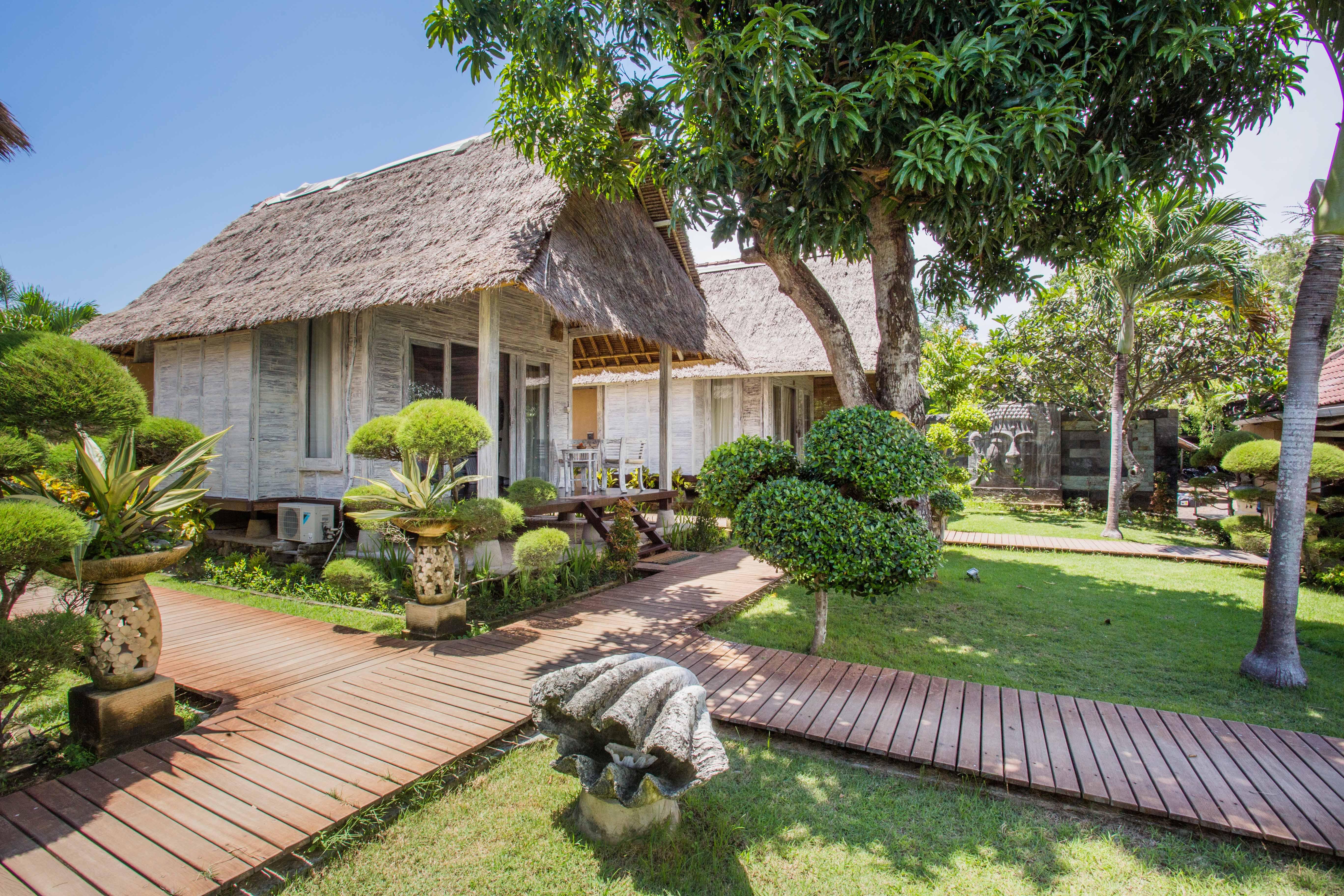 Bay Shore Huts Resort 4*