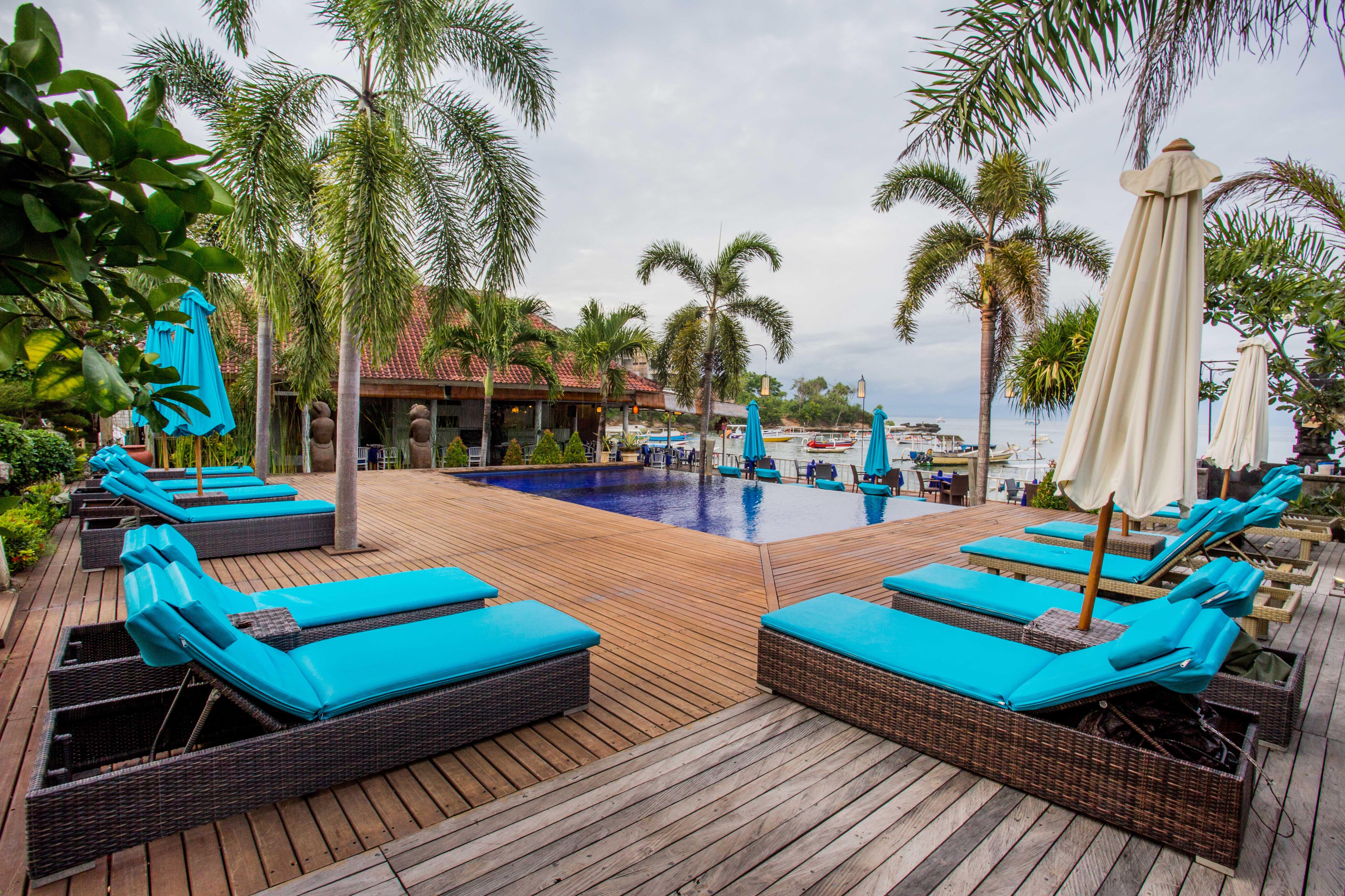 Resort Bay Shore Huts