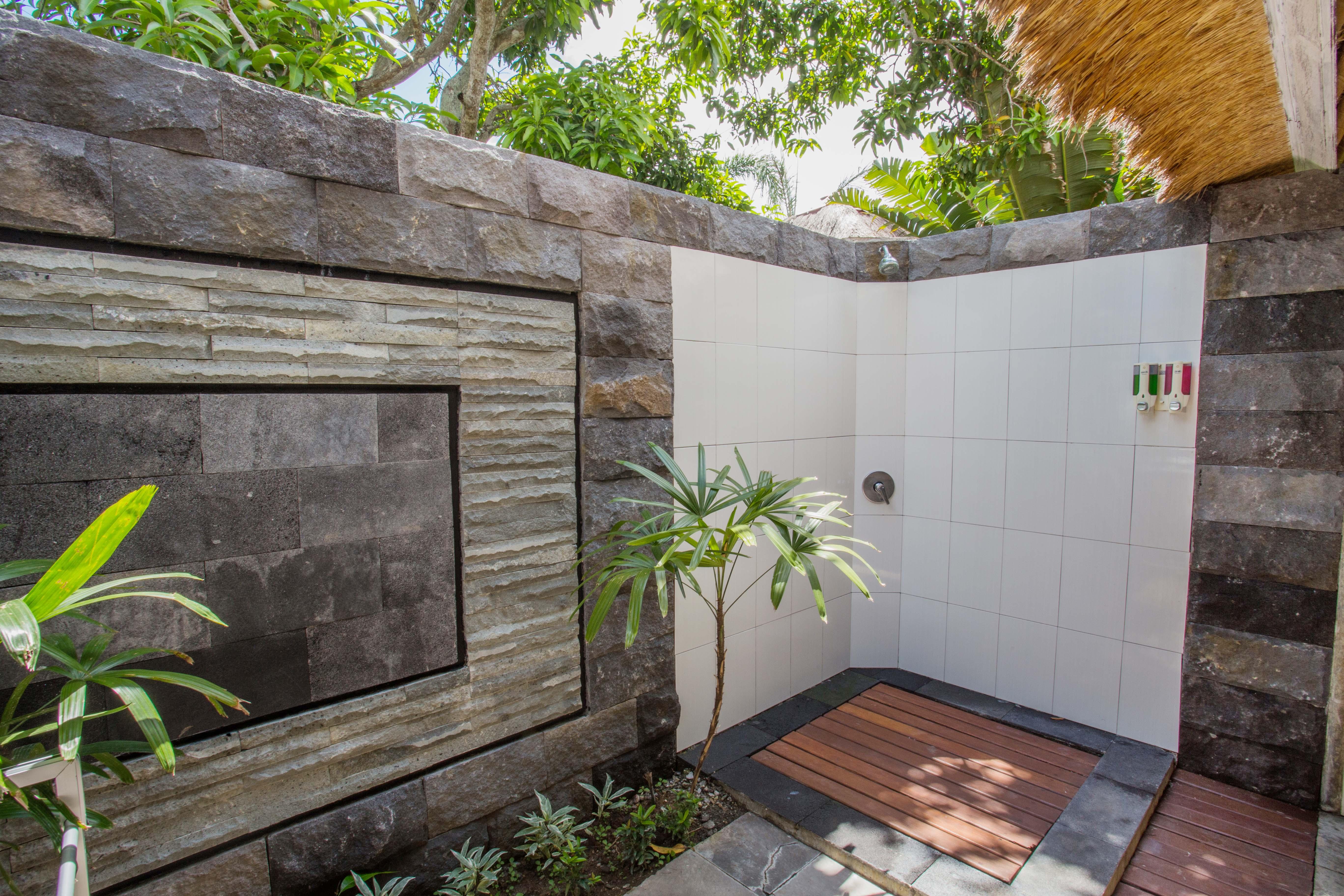 Bay Shore Huts 4* Nusa Lembongan (Bali)