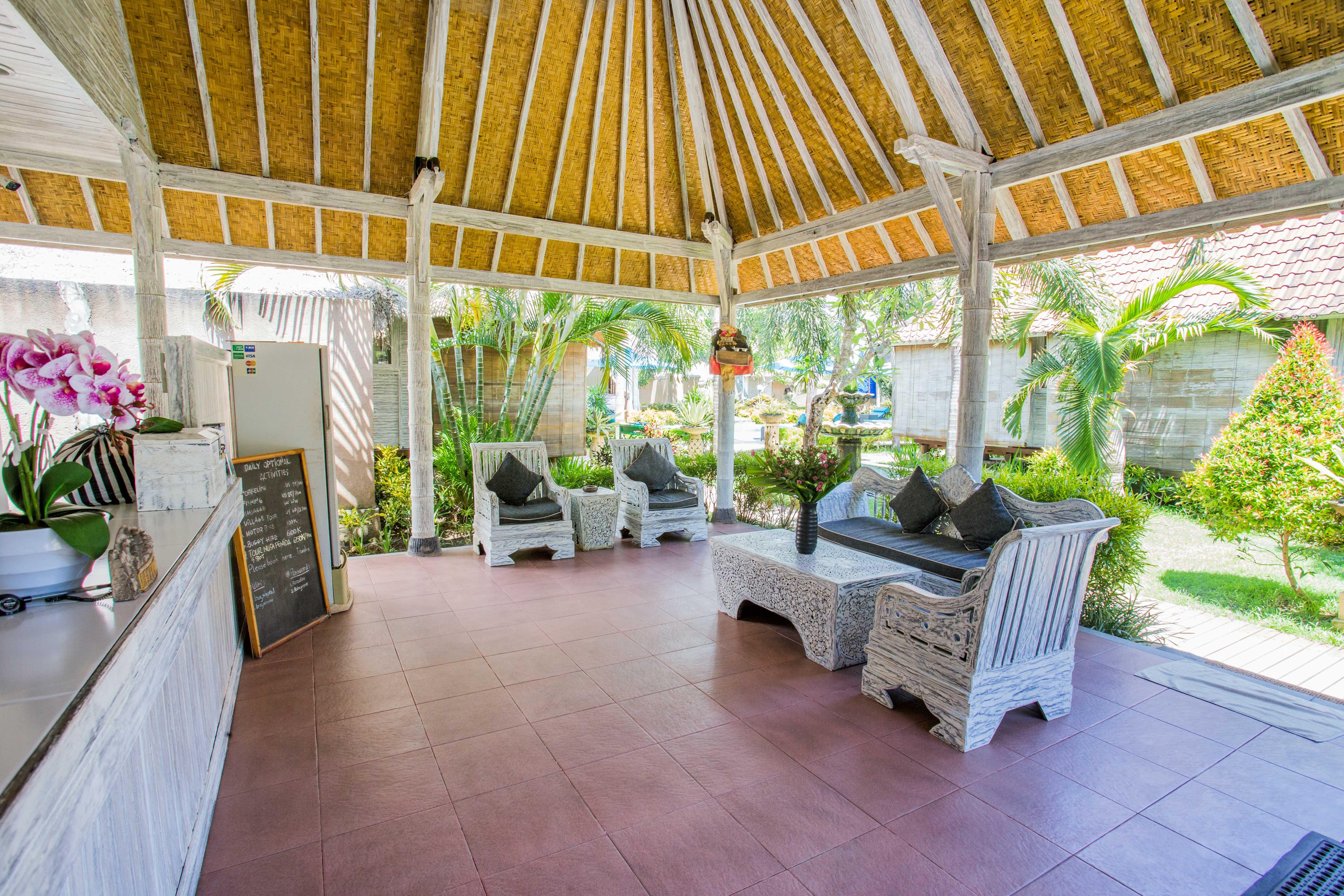 Bay Shore Huts 4* Nusa Lembongan (Bali)