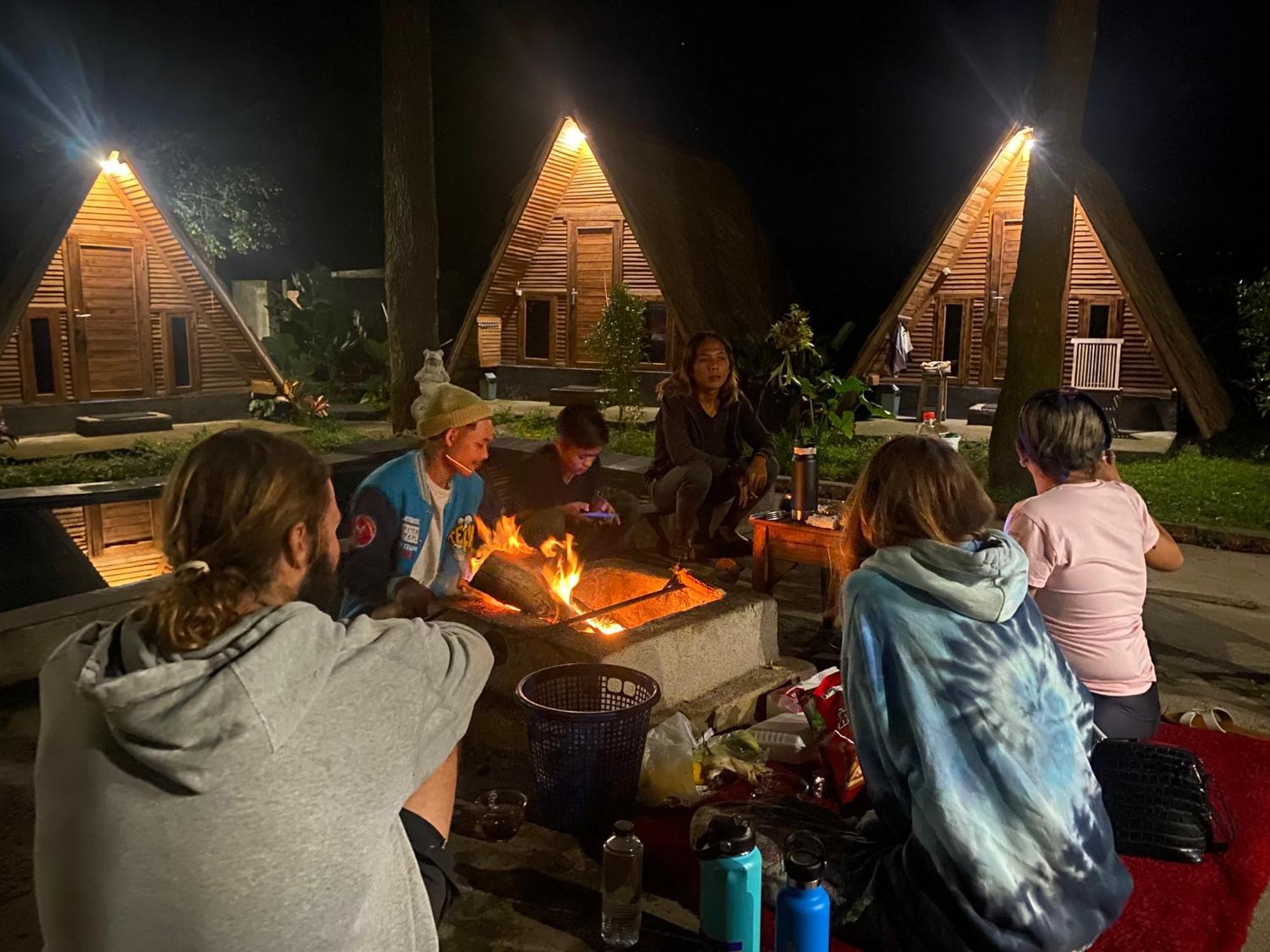 Homestay Triangle House And Private Hot Spring Kintamani (Bali)