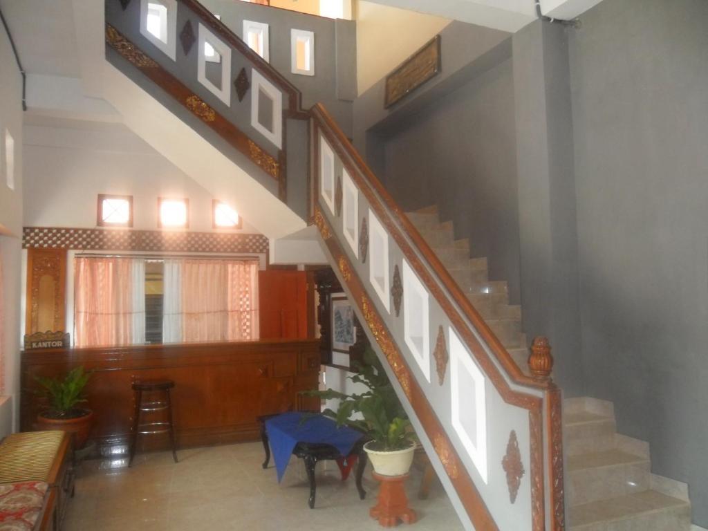 Guest house Sentral *