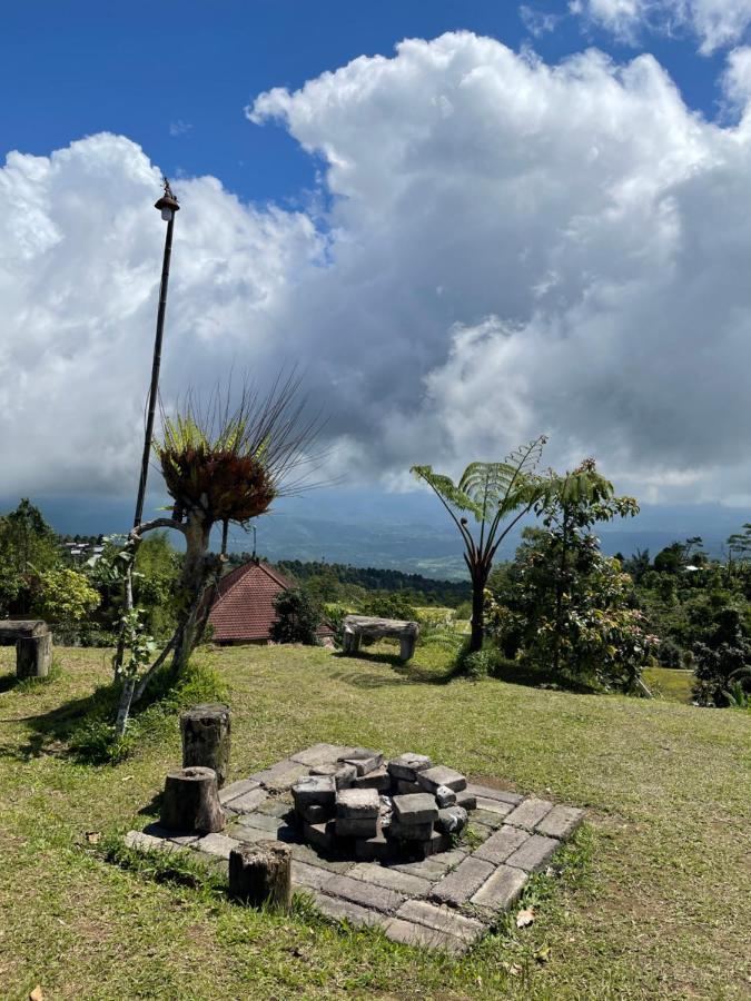 Bugo Camp Glamping & Natural Activity Campsite Munduk (Bali)