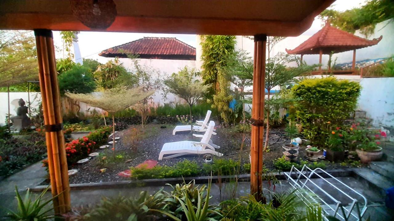 Cantik 4* Lovina (Bali)