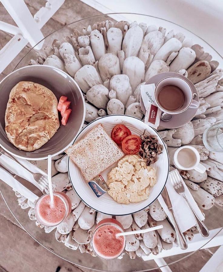 Tempat Tidur & Sarapan Sal