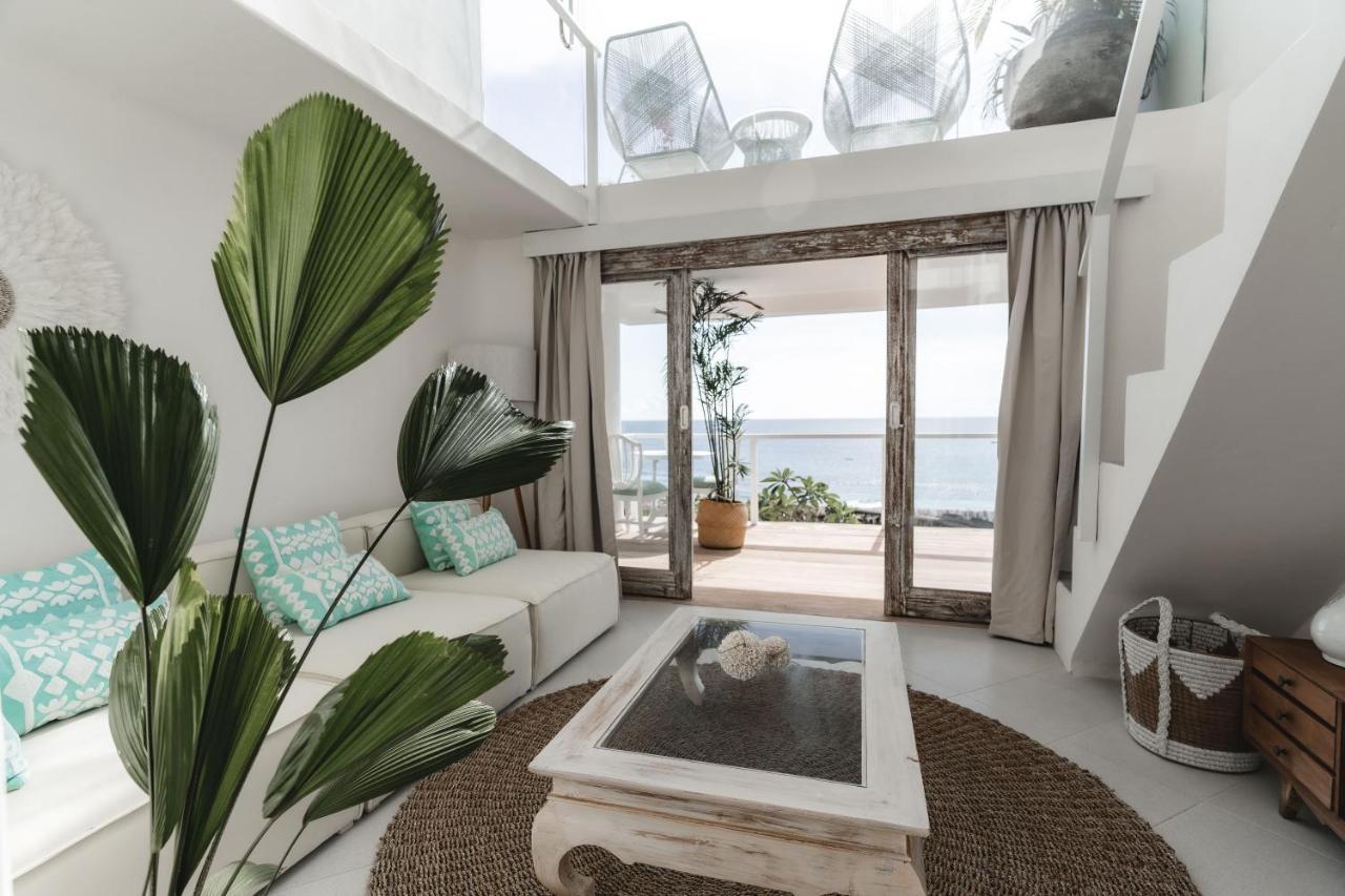Hotel Blue Ocean Bingin 4*