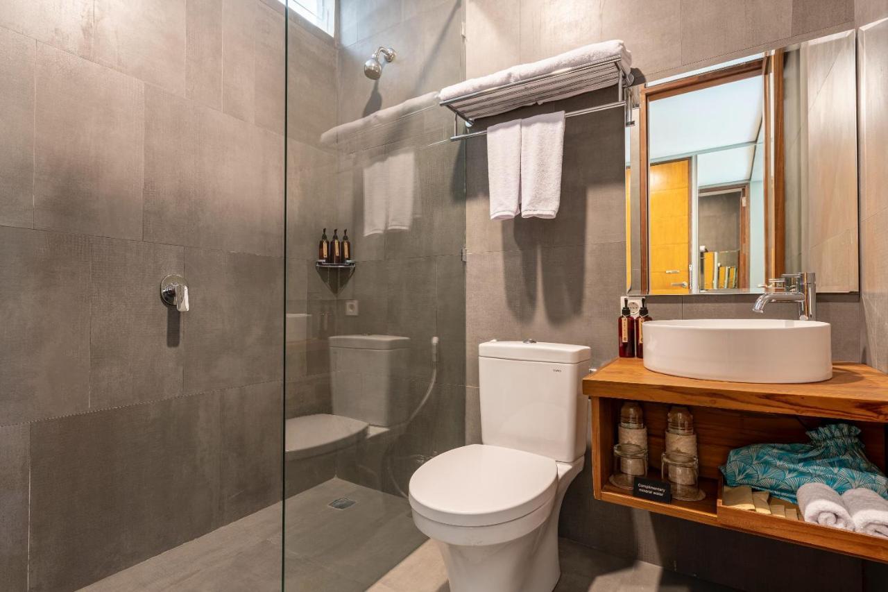 Ecozy Dijiwa Hotel 4*