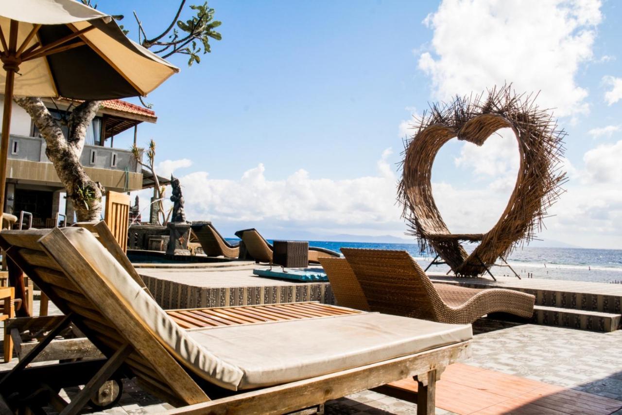 Guest house Cemara Beachfront Nusa Penida *
