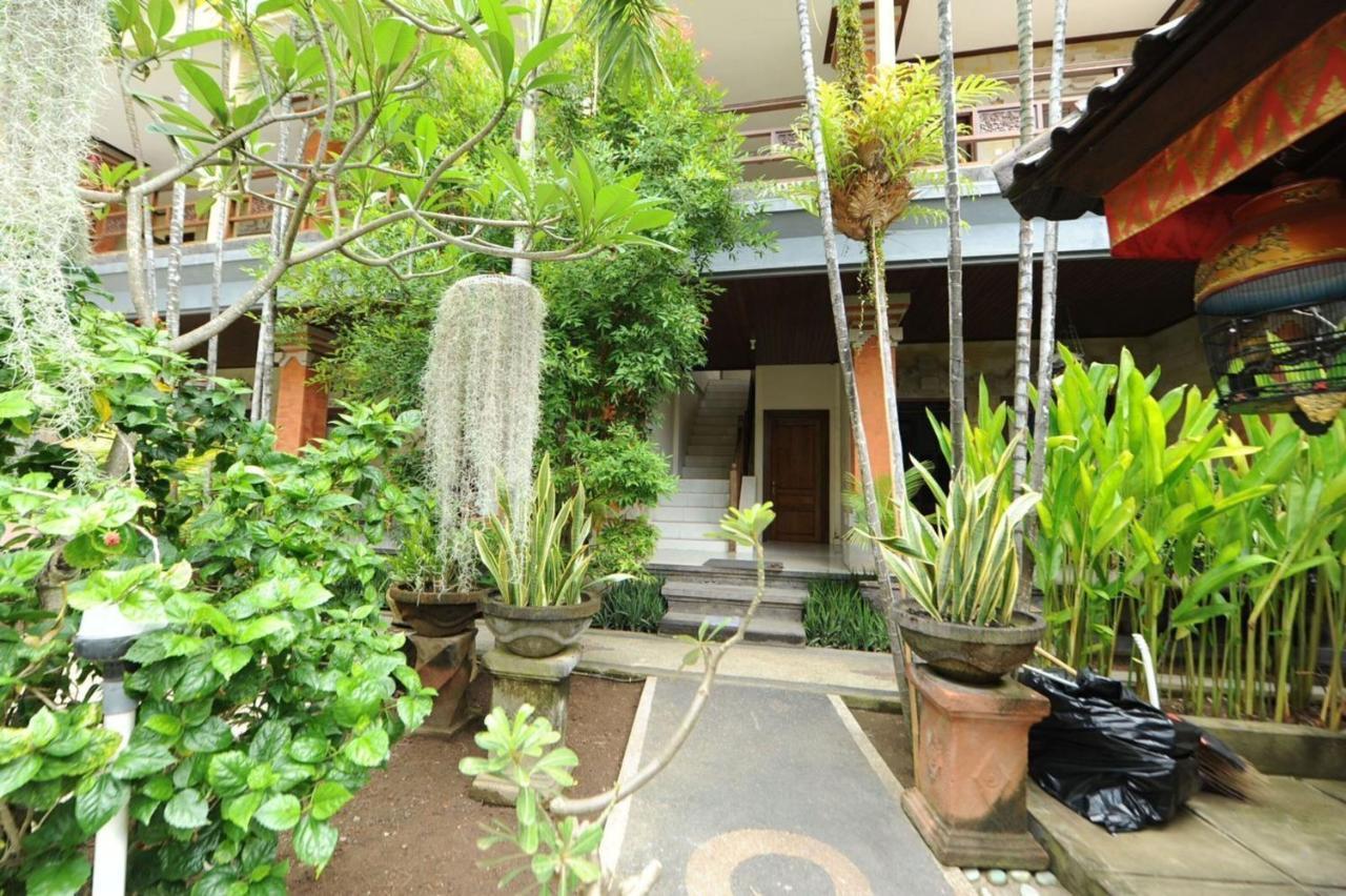 Wisma tamu Tori 3*
