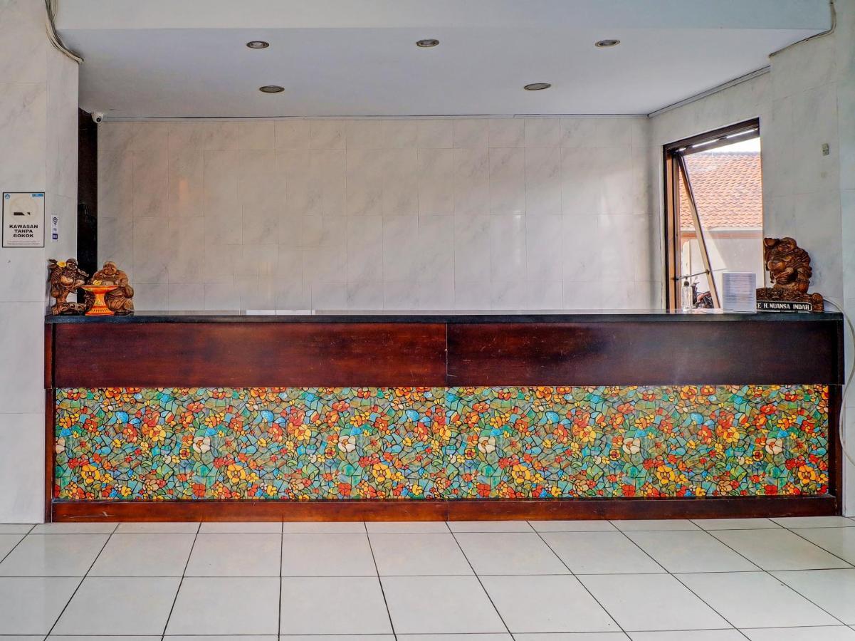 Oyo 90067 Nuansa Indah Hotel 2*
