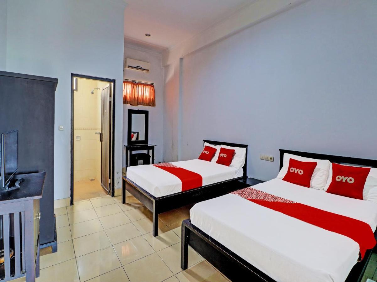 Oyo 90067 Nuansa Indah Hotel 2*