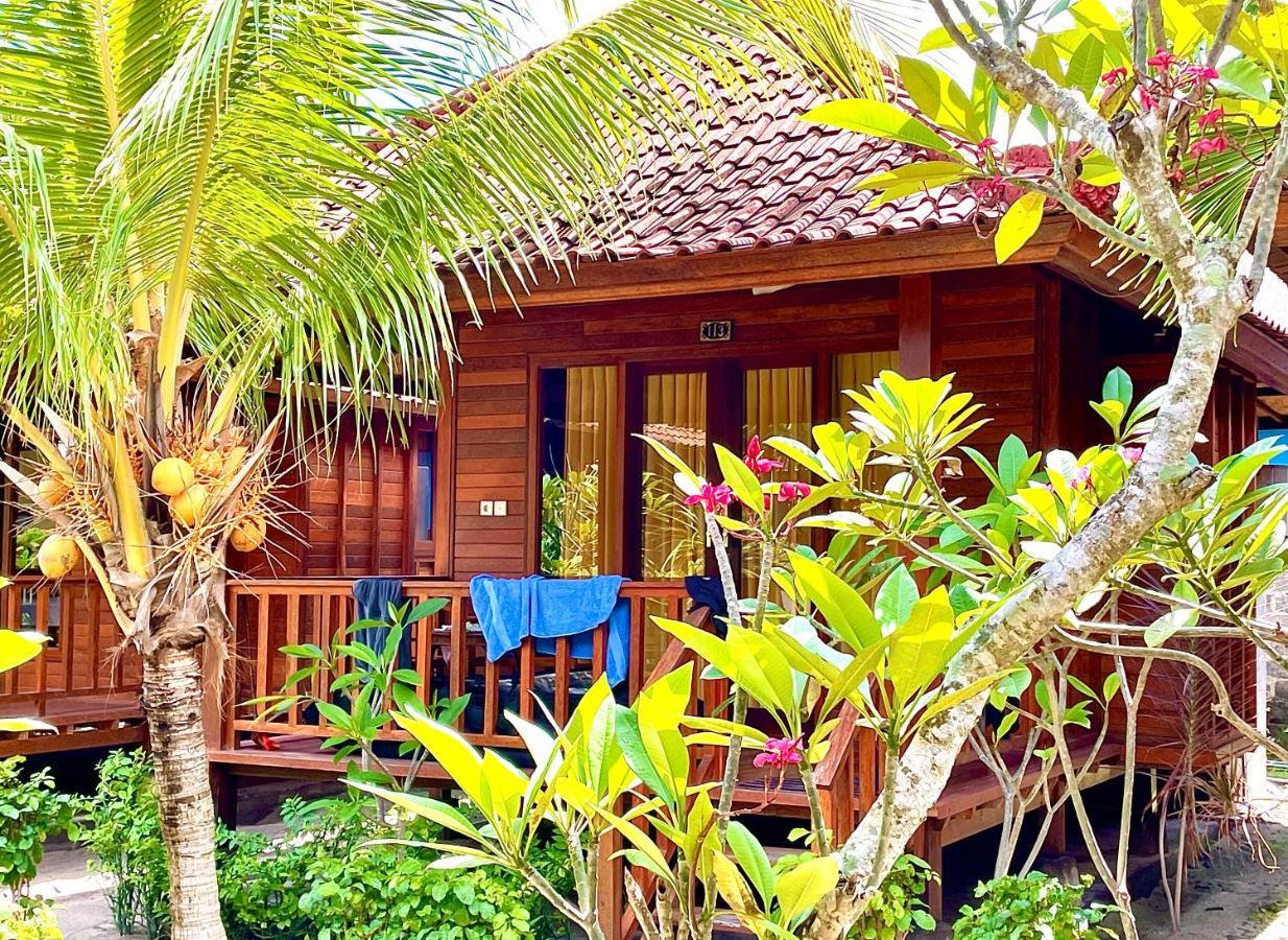 Tropical Holiday park