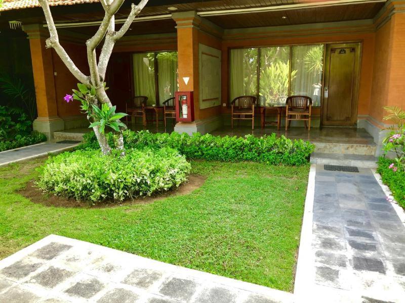 Hotel Inna Sindhu & 3*