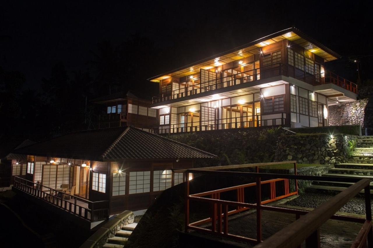 Suarapura &