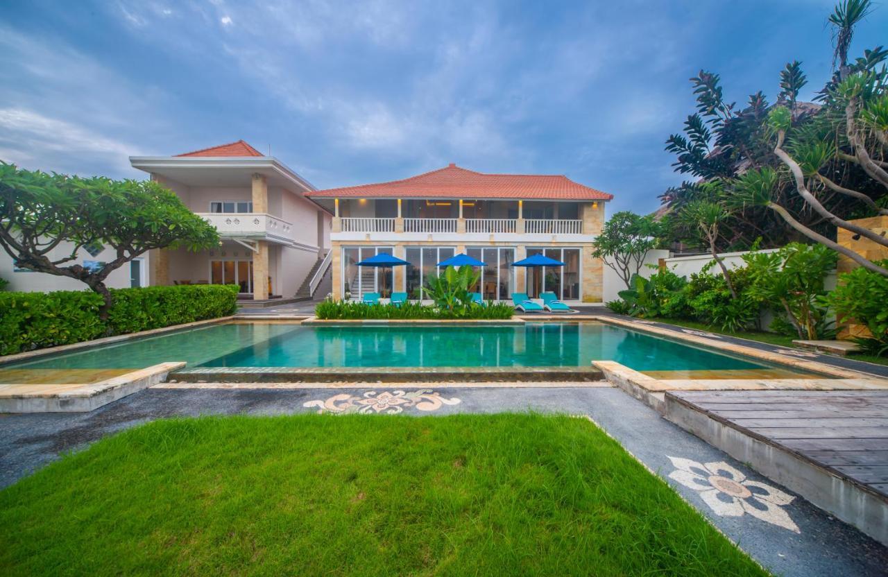 Suzuki Beachfront Villa