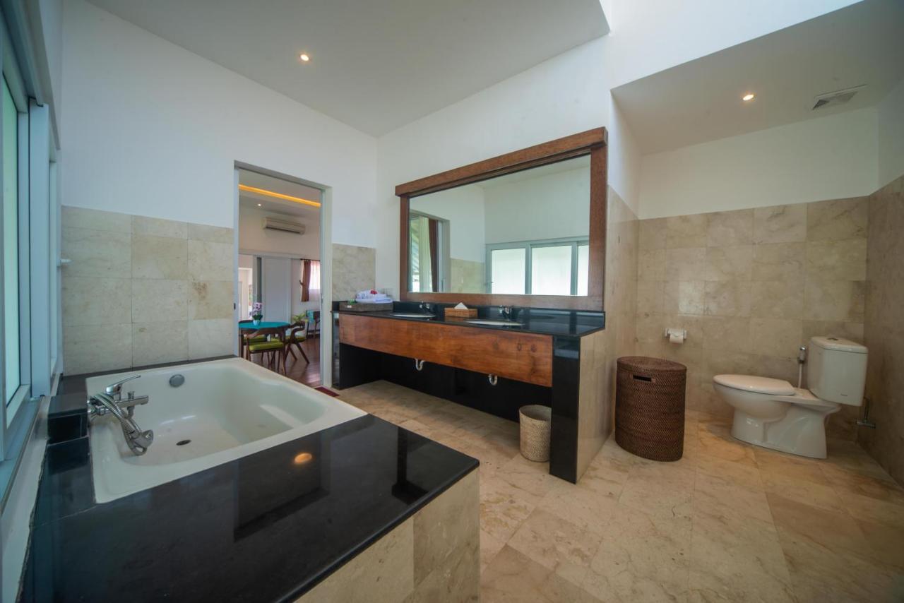 Suzuki Beachfront * Ketewel