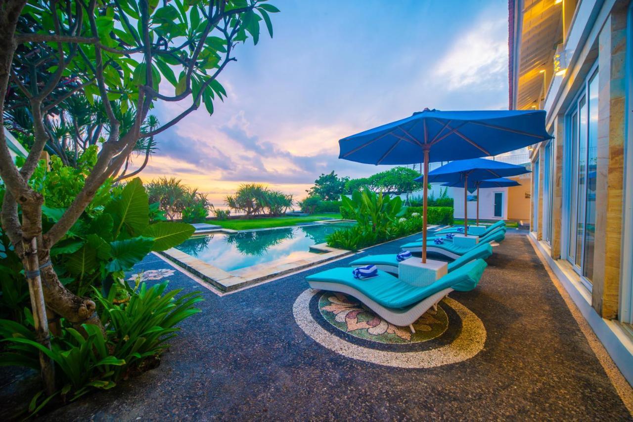 Villa Suzuki Beachfront *