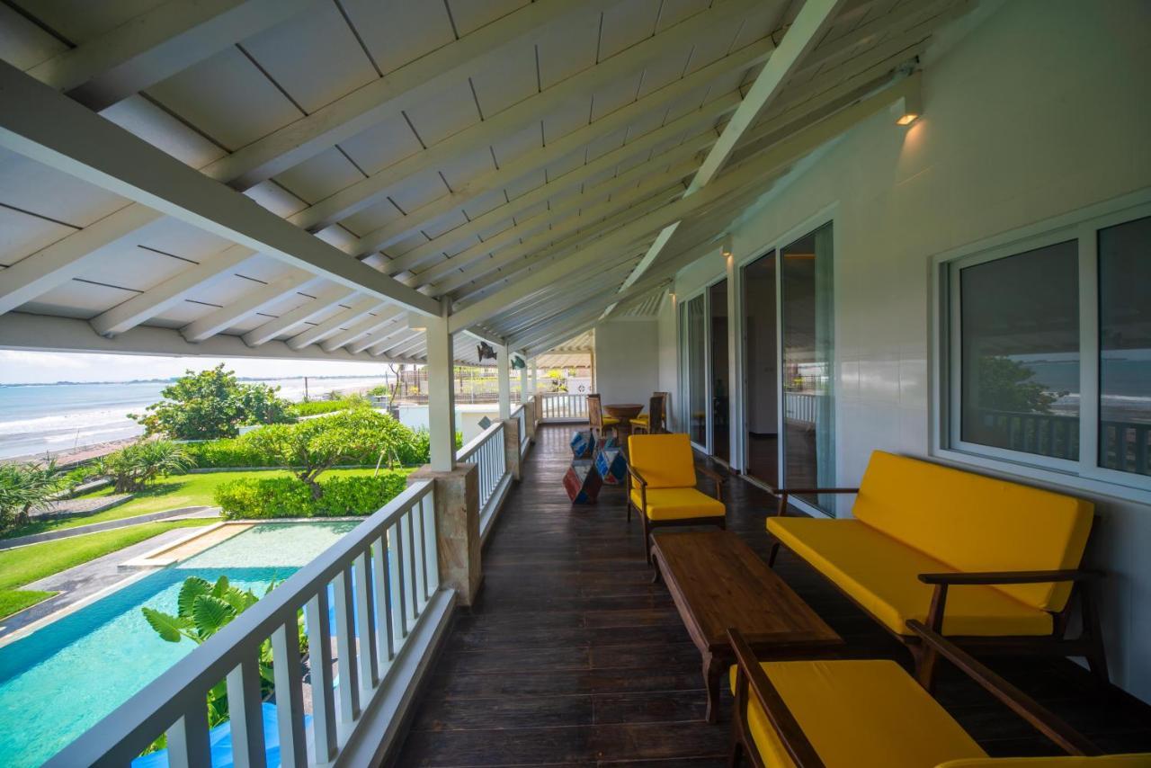 Suzuki Beachfront Villa *