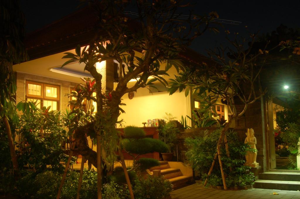 Gunakaya Homestay Sanur (Bali)