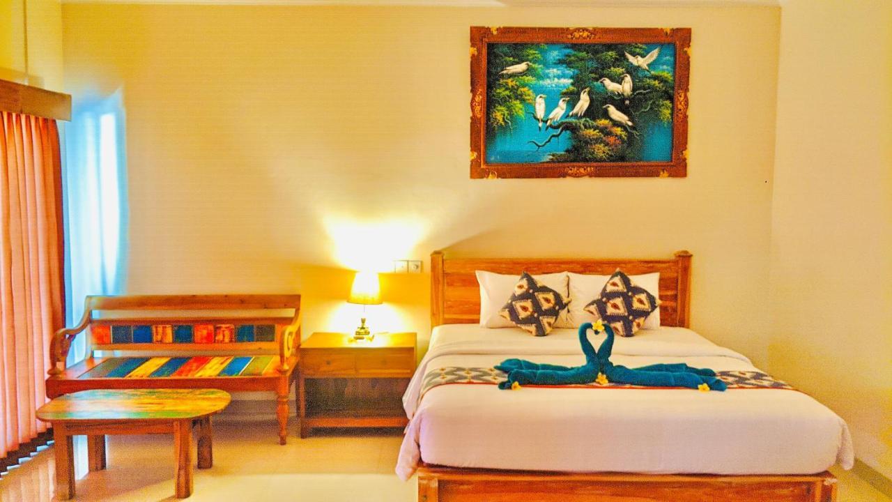 Davu Sundara Uluwatu (Bali)