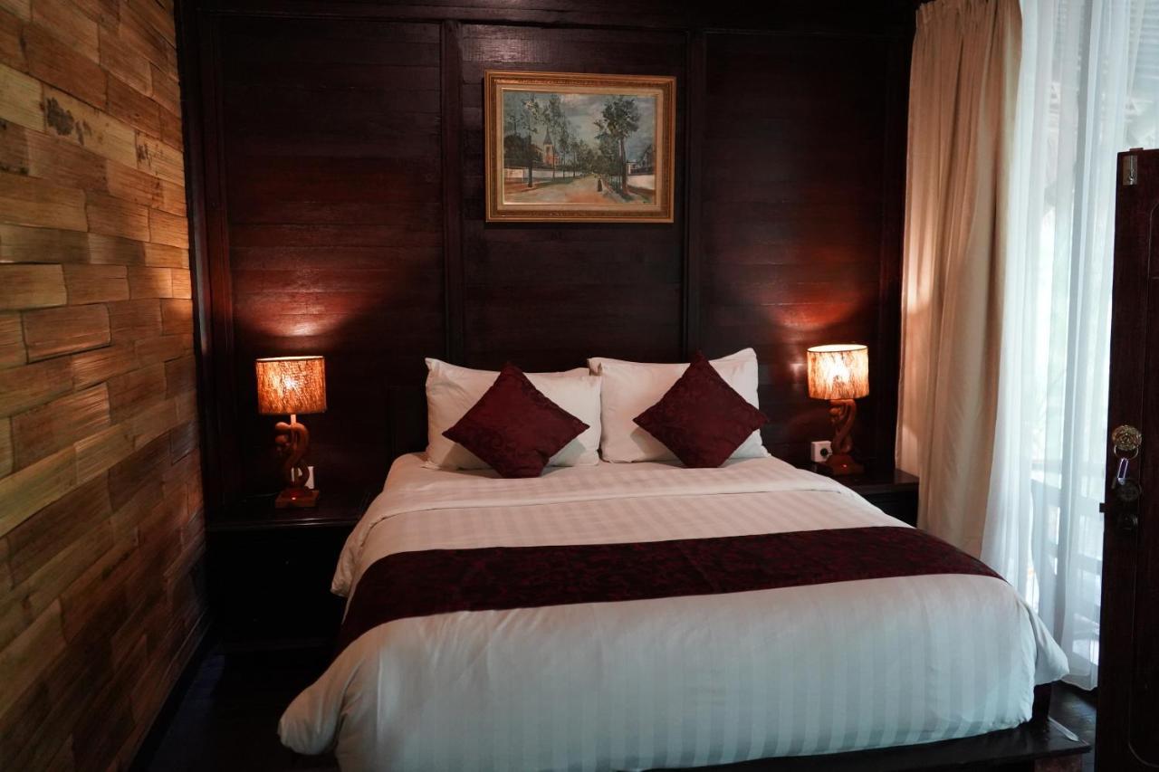 Sacred River Retreat And 4* Keramas