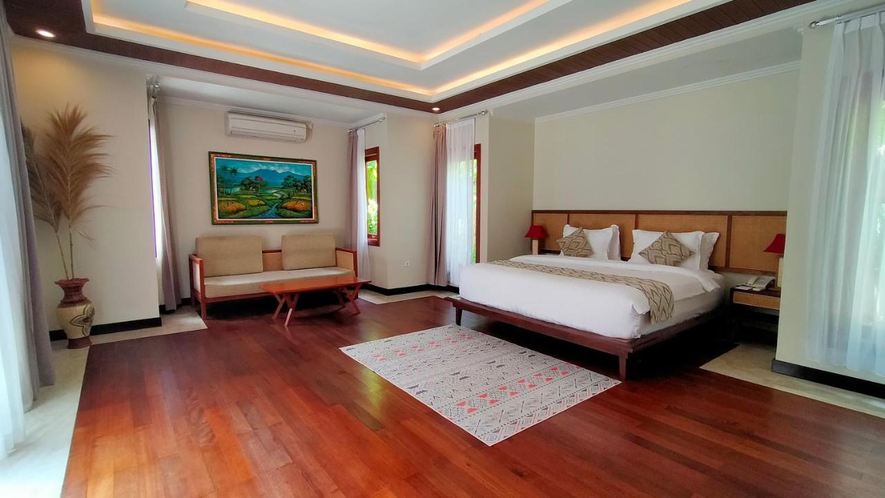 The Grand Villandra Lovina (Bali)
