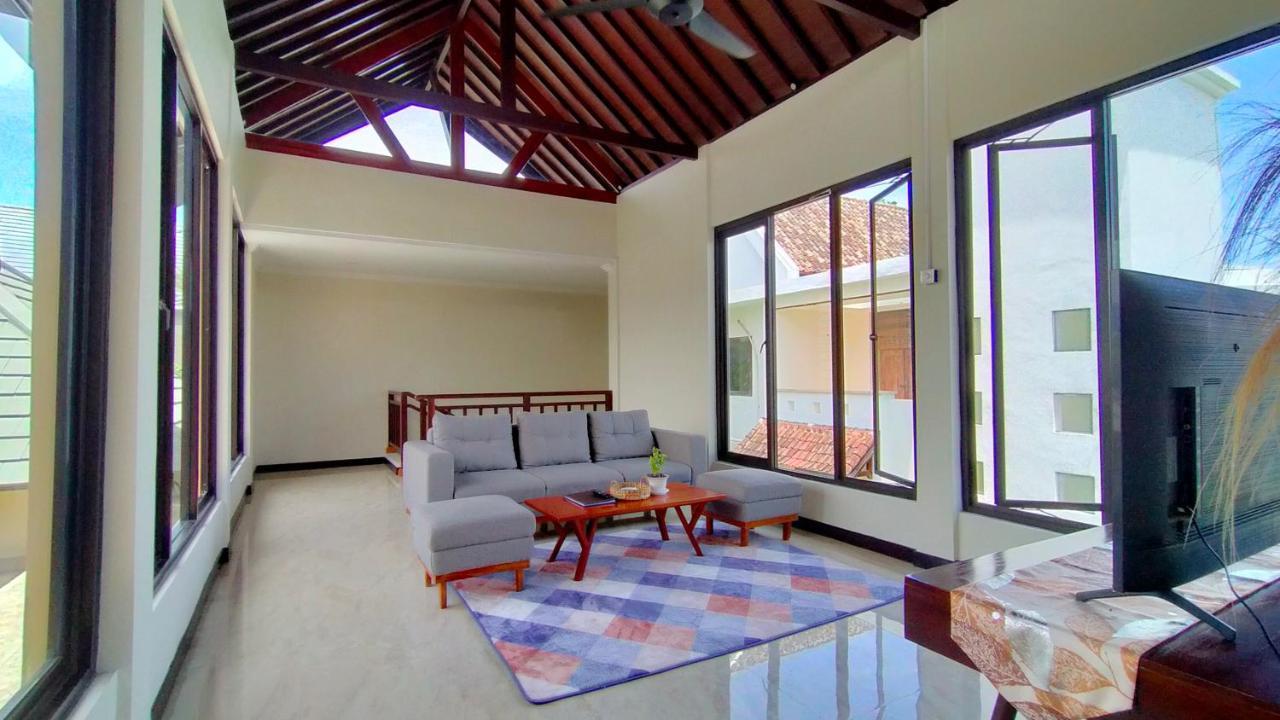 The Grand Villandra Resort