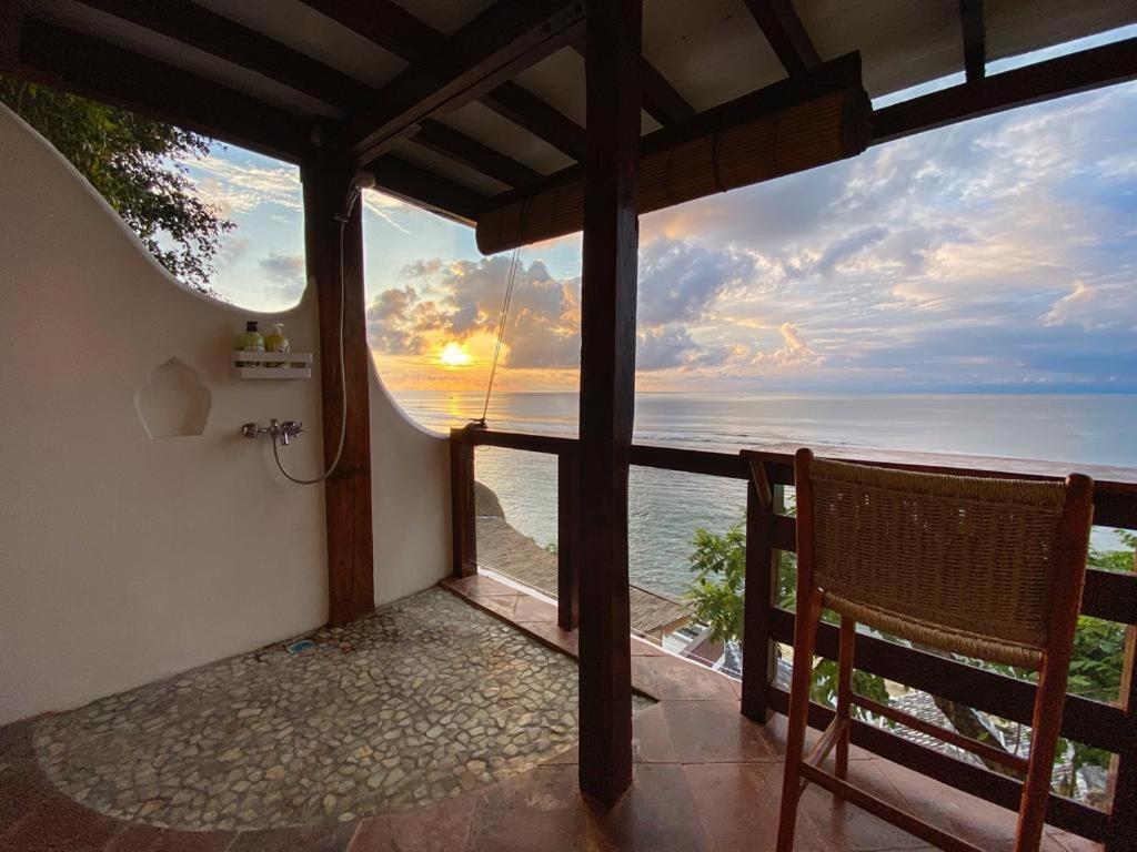 The Hidden Escapes- Unique Tiny On Bingin With Breathtaking Ocean & Sunset Views Uluwatu (Bali)