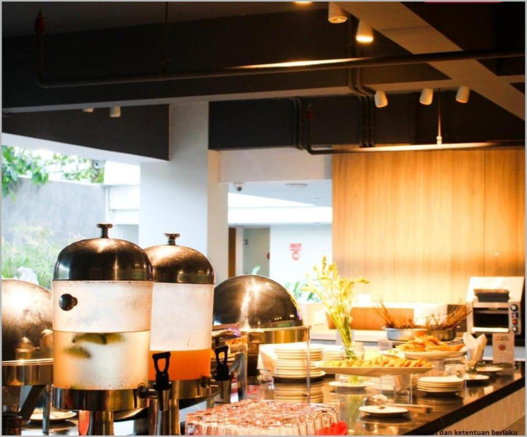 Zuri Express Hotel 3*