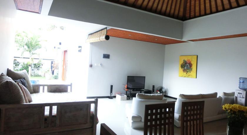Villa 88 *